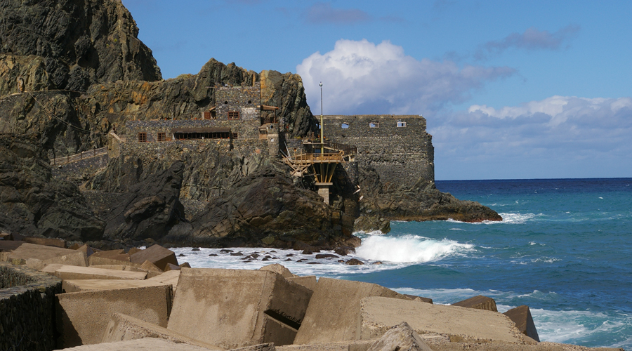 Canarianfeeling _ La Gomera _ Vallehermoso _ Castillo del Mar.jpg