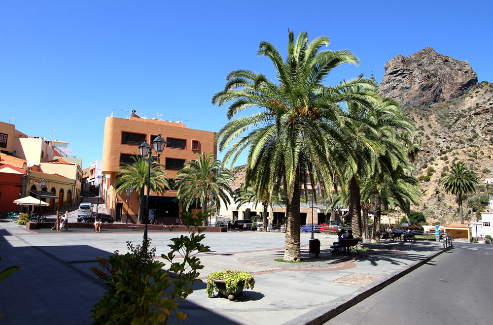 vallehermoso-stadtzentrum-la-gomera.jpg